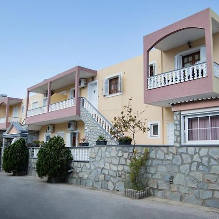 卡尔帕索斯Roumeliotis House公寓 外观 照片